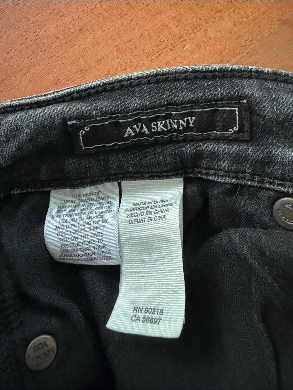 Lucky Brand Re:Made High-Rise Straight Jeans in Washed Charcoal Raw Hem Size6/28 - Picture 9 of 9